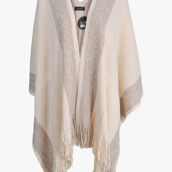 ZLYC Women's Shawl Golden Trim Knit Blanket Wrap Fringe Poncho - Picture 5 of 6